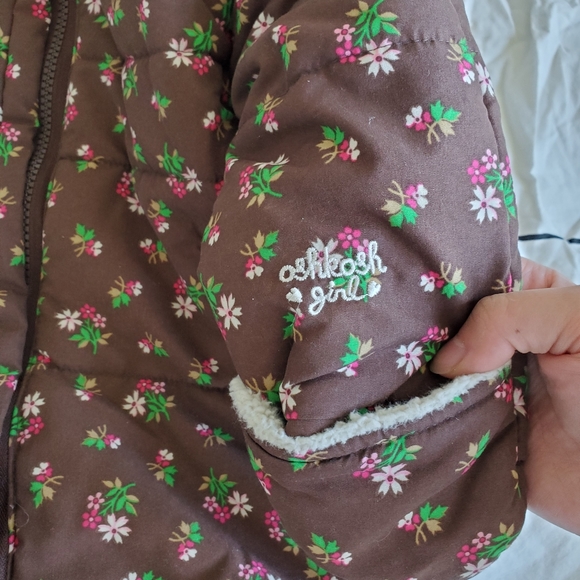 Oshkosh B'gosh Winter Snowsuit Size 12 Months - Picture 6 of 7